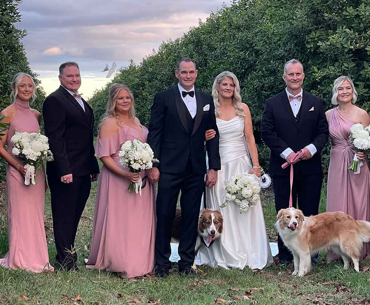 Pawsome Pals Wedding Paws - wedding dog sitter Fraser Coast