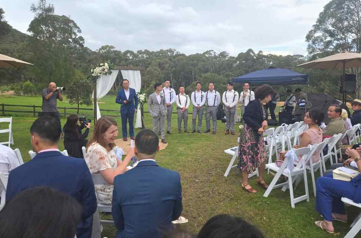 Redgate Farmstay - dog-friendly wedding venue Blue Mountains