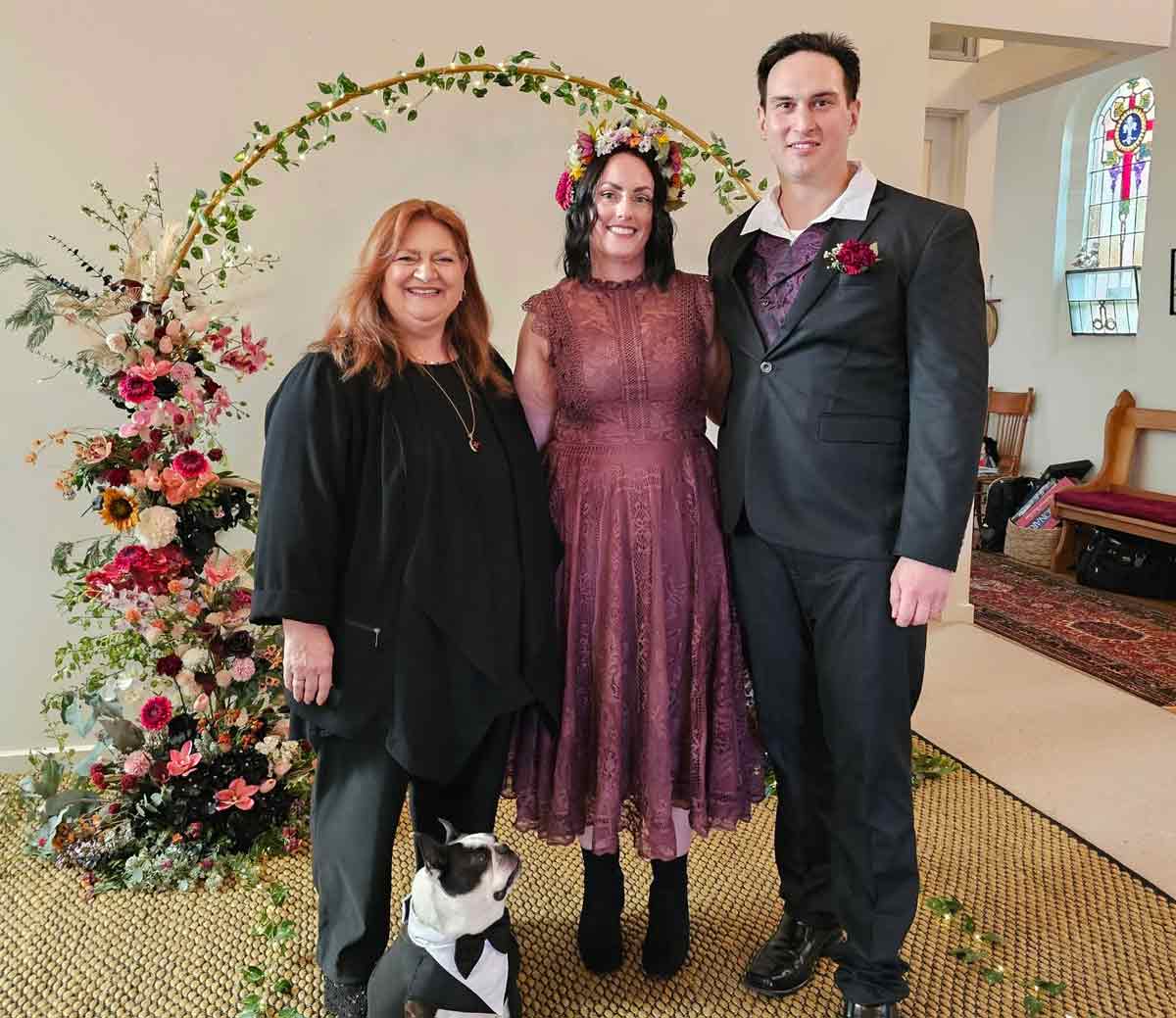 Fiona Gilligan - dog-friendly wedding celebrant Hobart