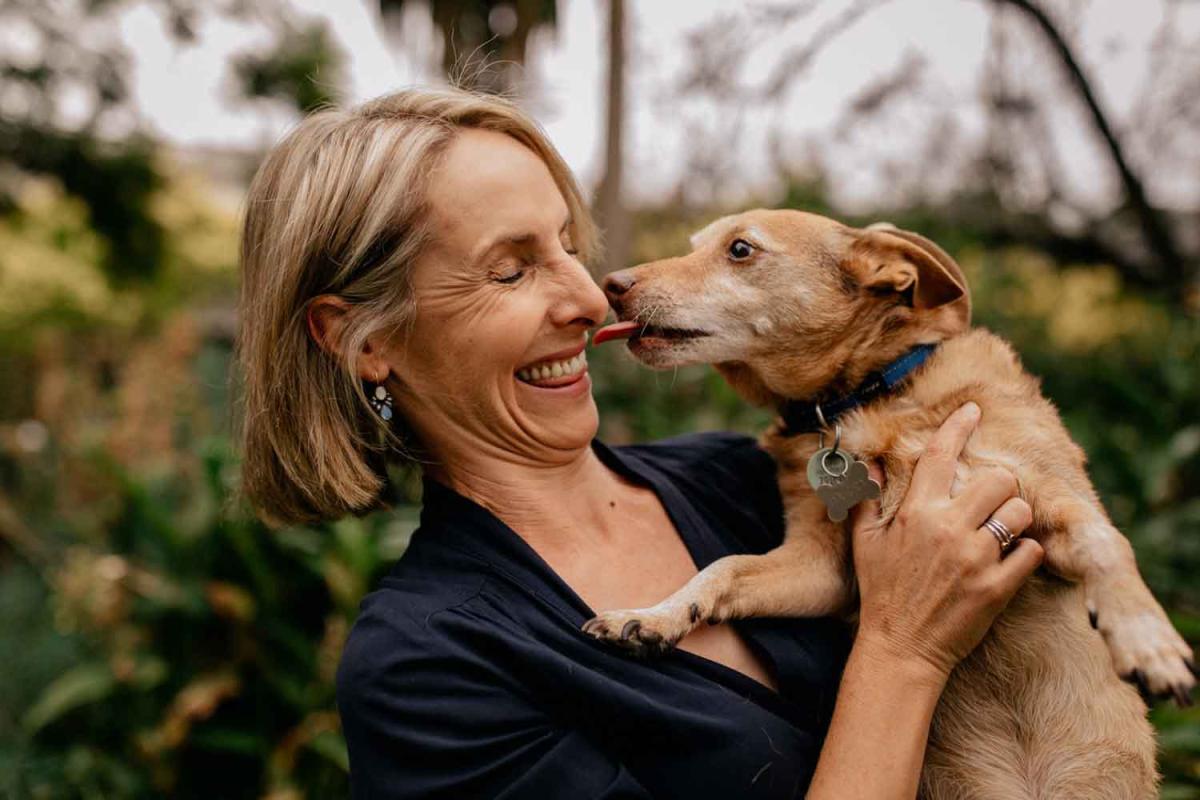 Georgia Mills Celebrant – Melbourne dog-friendly wedding celebrant